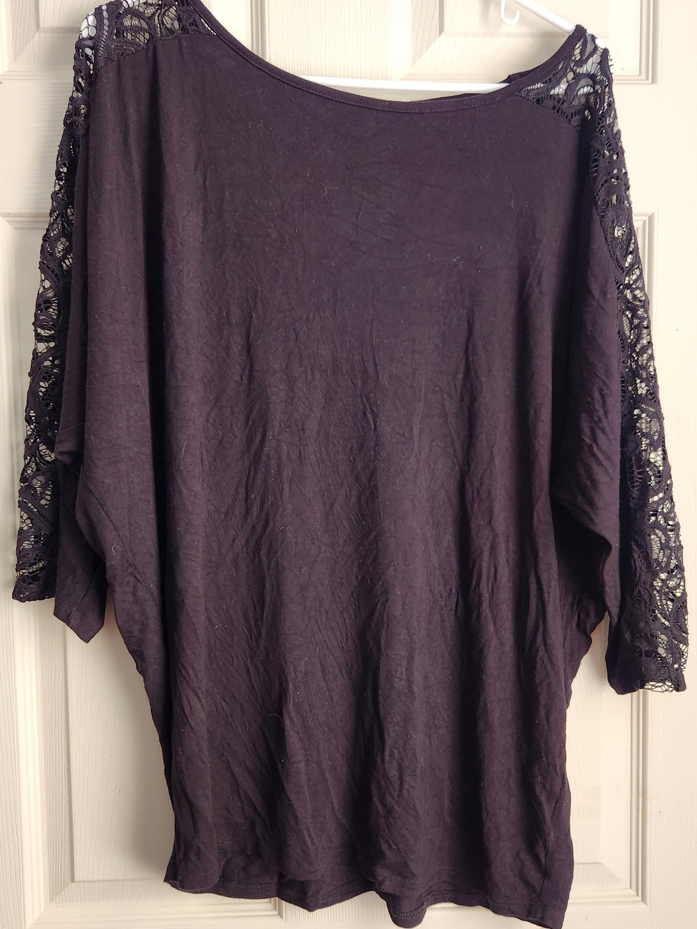 Loveappella Black Lace-Sleeve Batwing Tunic